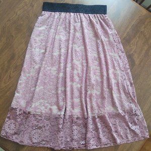 🆓 BOGO! 🆓 NWOT LuLaRoe Lola (XS - SM)